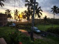Point Break Varkala - B&B Varkkallai