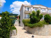 Leonidas' apartment with sea view - B&B Gythio
