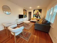 Spacious 3BR 7 Beds Near VSU, SGMC & Moody AFB - B&B Valdosta