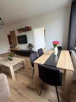 Sunny 4-room apartment in a TOP location in Poprad - Ferienwohnung Poprad