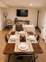 The Bunny Street Getaway! - B&B Kenora