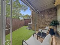 Modern & Stylish Arlington Home Near AT&T Stadium - Ferienwohnung Arlington