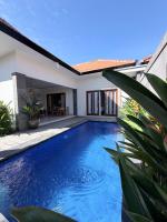 Villa Inges 2 Seminyak - Bed and Breakfast Seminyak
