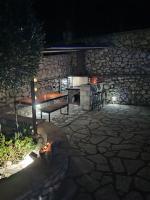 Villa Summer Breeze - Ferienwohnung Nikiána