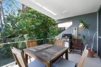 Kalimna 2 Picture Point Crescent 35 - B&B Noosa