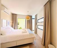 3 KJ One Bedroom Apartment in the Village Centre - Bed and Breakfast Mellieħa