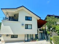 New sunny 3-room apartment with parking and air conditioning - B&B Ljubljana