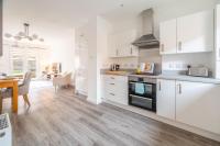 Swift Host - Broomsfield House - Sleeps 4 - Enclosed Garden - Parking - UEA - Hospital - Chambres d'hôtes Earlham