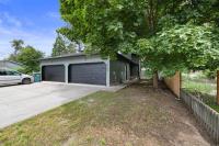 Pet friendly 2 bed in CDA - B&B Coeur d'Alene