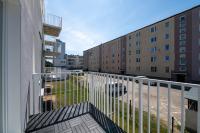 Stylowe Studia niedaleko Stacji Kolejowej by Noclegi Renters - Chambres d'hôtes Gdynia