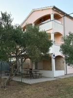 Olivia Mare - Beachfront & Seaview - B&B Bibinje
