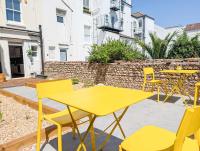 Buckingham House - 20 Beds - by Brighton Holiday Lets - B&B Brighton