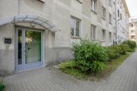 Green Studio Bielany Near the Metro by Noclegi Renters - B&B Warsaw