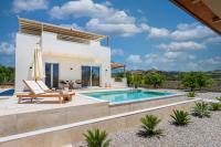 Paradise Garden Villa - B&B Moíres
