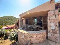 Villa Eleonora Sotto il cielo di Costa Paradiso con piscina e vista infinita - Chambres d'hôtes Costa Paradiso