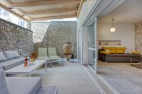 Bougainvillea Old Town Apartment /w Terrace - Happy Rentals - Chambres d'hôtes Mali Lošinj