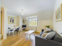 Livingo Redhill Town Centre Apartments - Ferienwohnung Redhill