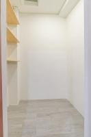 Bright & Spacious Flat with Balcony by HostWise - B&B São Mamede de Infesta