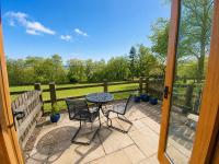 Quiet Cottage in Private Meadow - B&B Eyam