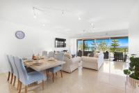 Sandcastles View Pool Sauna & Steps to the Beach - Ferienwohnung Perth