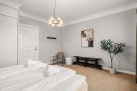 Elegant Historic Villa - Stunning Views - Ferienwohnung Bergen
