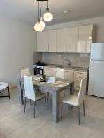 Luxury Apartment 150m from the sea No2 - Chambres d'hôtes Néa Plágia