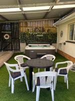 Carraig House, Retreat in Sperrin's, Sleeps 8 - Ferienwohnung Draperstown