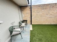 Modern 2BR Flat, Garden, Free Parking, Close to Wembley, Private Garden - B&B Northolt