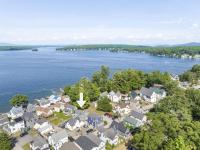 Private Beach Access, Lake Views, Outdoor Dining - B&B Laconia