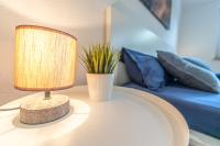 Bright & Cozy Hafenblick Apartment, 2 Zimmer & Küche in Varel - B&B Varel