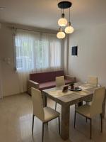 Luxury Apartment 150m from the sea No2 - Chambres d'hôtes Néa Plágia