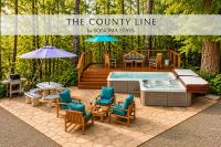 The County Line Hot Tub Swim Spa Retreat - Bed and Breakfast Glen Ellen
