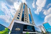 Elite luxury 1BR with pool, gym and large balcony - B&B Nairobi