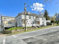 King Bed 2BR near the LaHave River and Trails - B&B Bridgewater