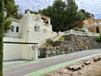 Altea Hills Vacation Home with Sea Views & Private Pool - B&B Altea