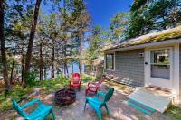 Lakefront cottage with dock, screened porch, & Island in Biscay Pond - Ferienwohnung Bremen