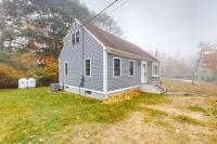 Boothbay Harbor Home with Water Views | Near Dining & Whale Watching - B&B Boothbay Harbor
