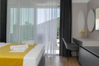Habitación Doble con vistas a la piscina
