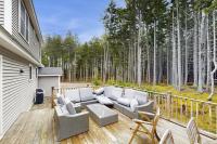 Secluded Dog-Friendly Getaway w/ Free WiFi, Private Washer/Dryer, Furnished Deck - Chambres d'hôtes Southport