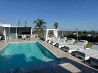 Maria Luxury Villa - Bed and Breakfast Lechaio