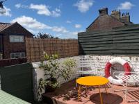 Launcher's Cottage - B&B Scarborough