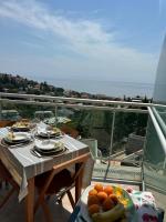 Casa del Sole - relax, vista mare, garage gratis a soli 5 min dal centro di Sanremo - B&B Sanremo