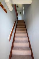 Central Dartford, Parking, WiFi & Workspace, Sleeps 5 - Bed and Breakfast Dartford