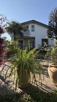 Orto in Giardino Casa Vacanze, Mansarda di charme e giardino vicino a Rho Fiera - B&B Pregnana Milanese