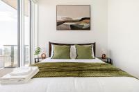 Cozy Downtown Toronto Retreat Free Parking Walk to St Lawrence Market and Eaton Centre Sleeps 6 - B&B Toronto