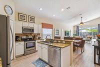 4BR Pool Home w 2 Suites Near Disney - B&B Orlando