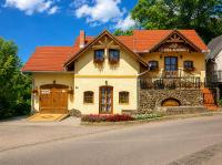Egri Leányka Vendégház - B&B Eger