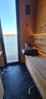 Design Hausboot am See bei Berlin mit Sauna und Kamin - Chambres d'hôtes Haitz
