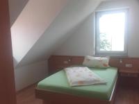 Appartamento con 3 camere da letto e doccia