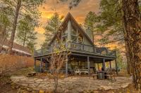 Modern Mountain Chalet with Wall-of-Windows Forest Views. - B&B Flagstaff